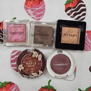 K-Beauty Single Eyeshadow Bundle